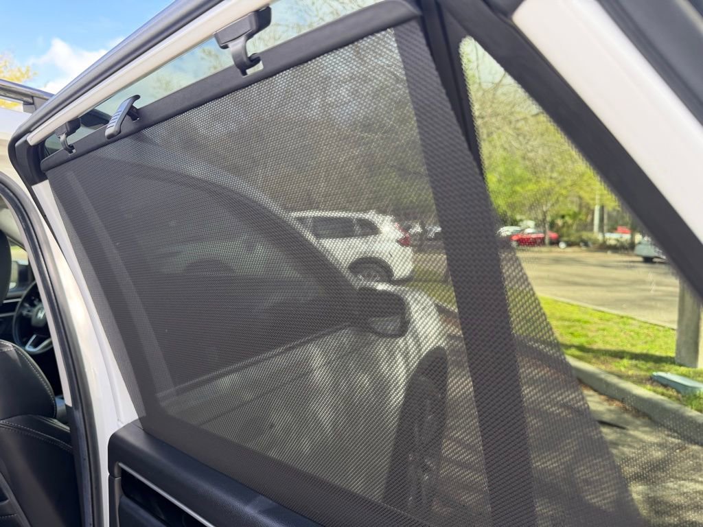 Certified 2025 Honda Pilot Touring image 9