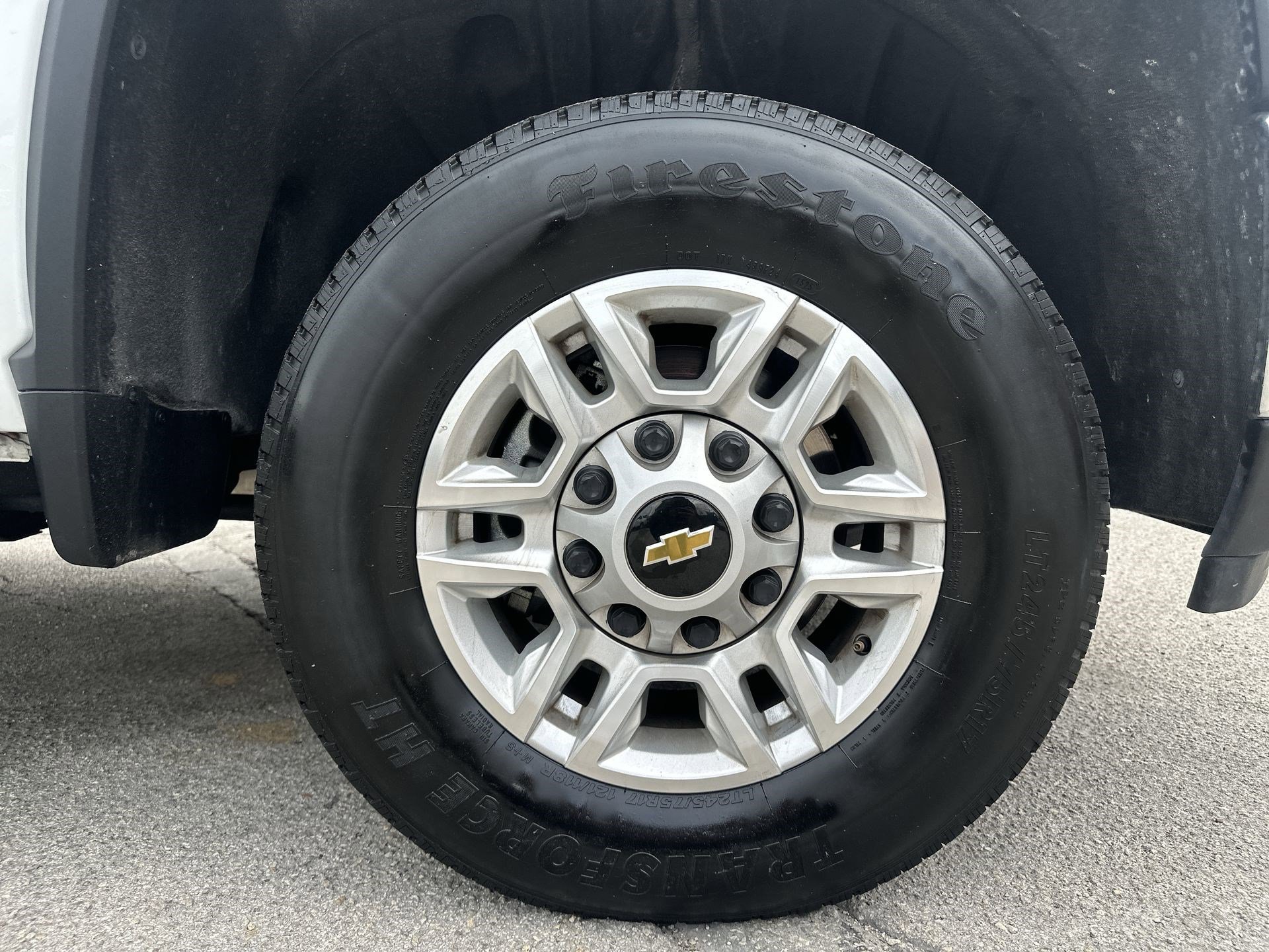 Used 2025 Chevrolet Silverado 2500 LT w/ Convenience Package AWD/4WD image 18