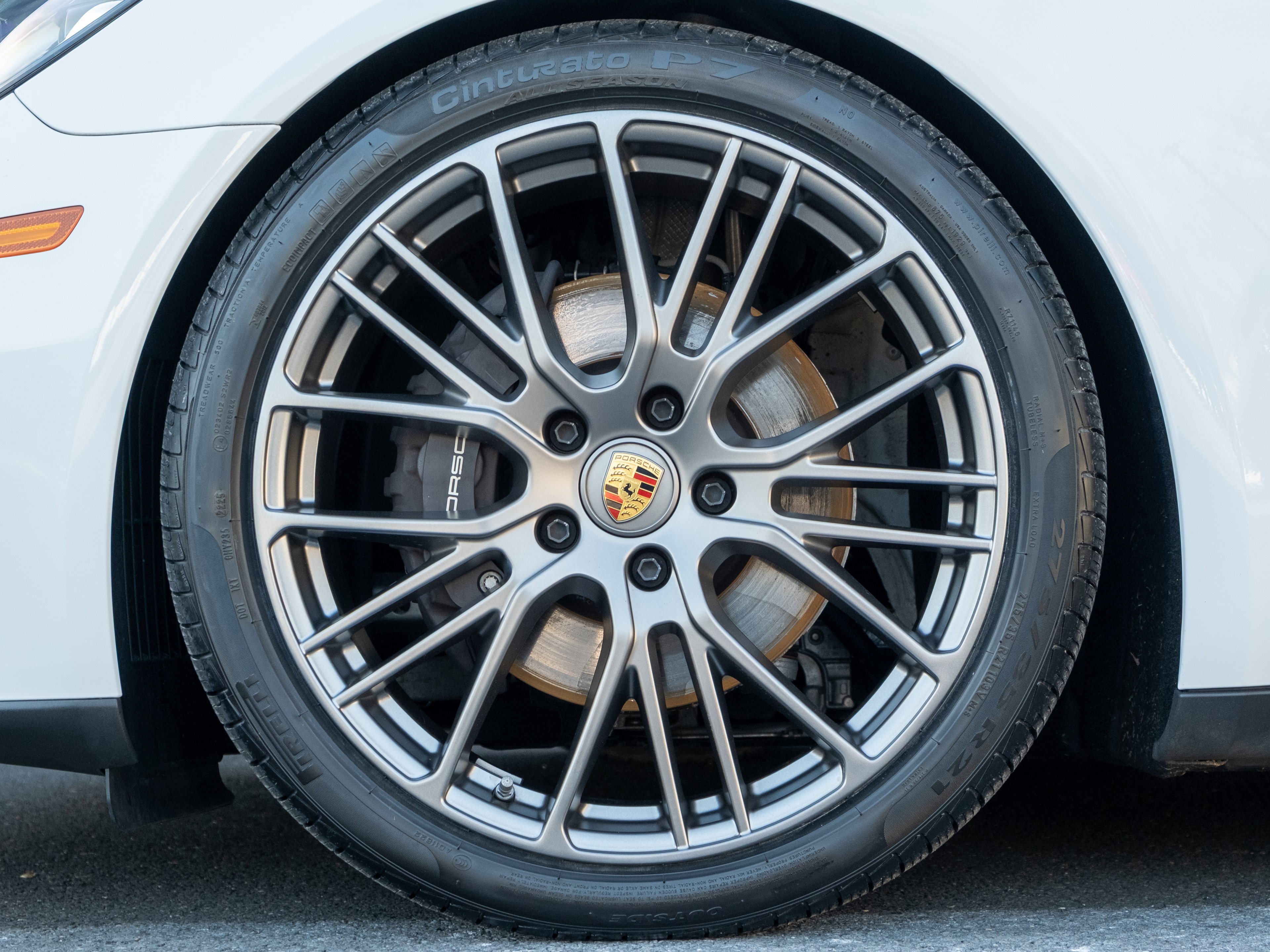 Certified 2023 Porsche Panamera 4 Platinum Edition image 12