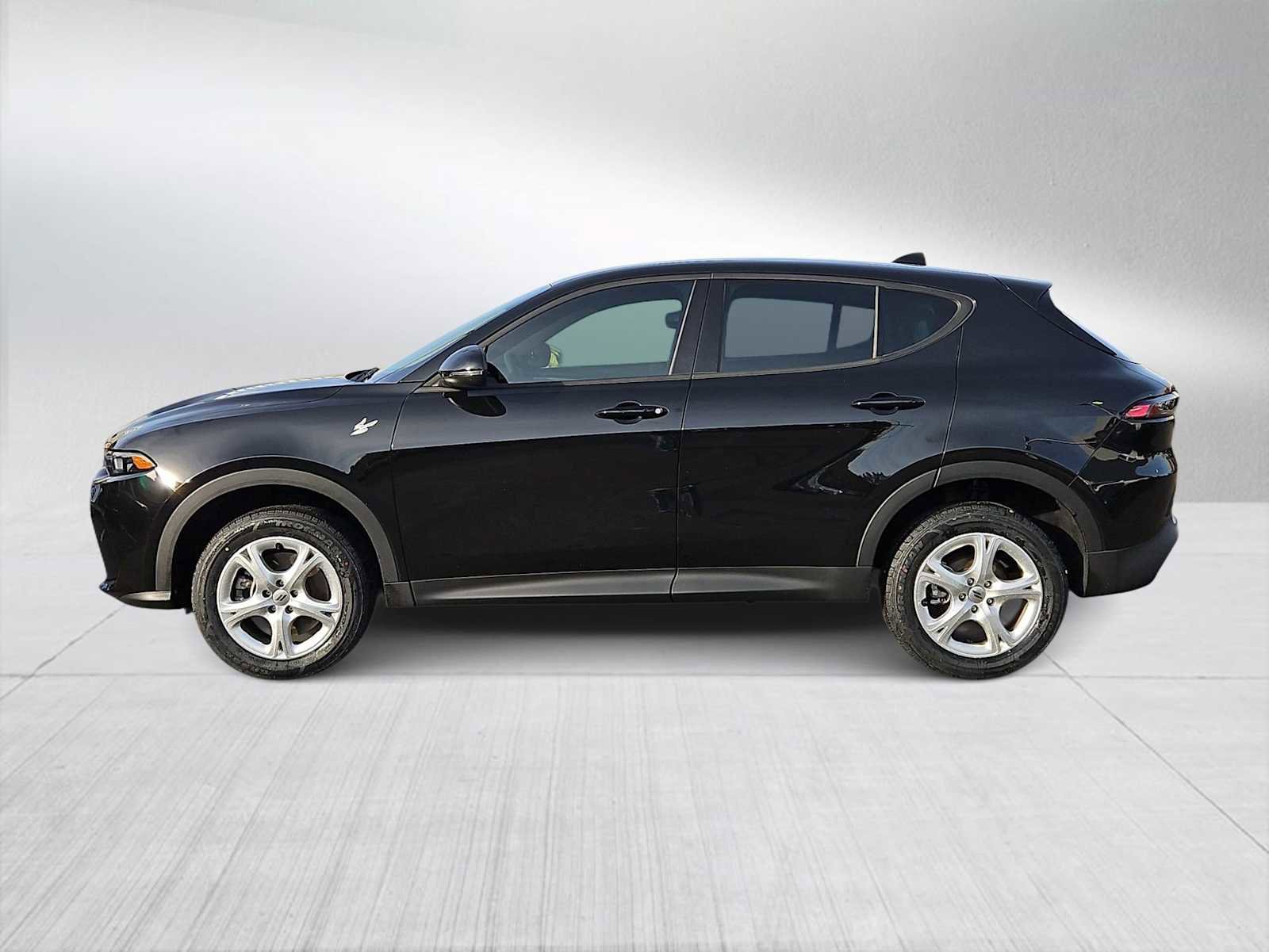 Used 2023 Dodge Hornet GT w/ Cold Weather Group image 5