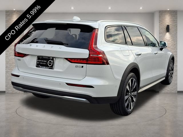 Certified 2025 Volvo V60 B5 Cross Country Ultra AWD/4WD image 7