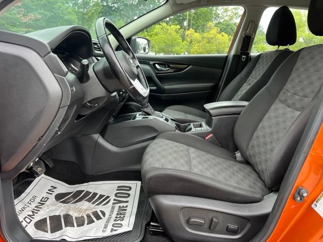 Used 2022 Nissan Rogue Sport SV FWD image 12