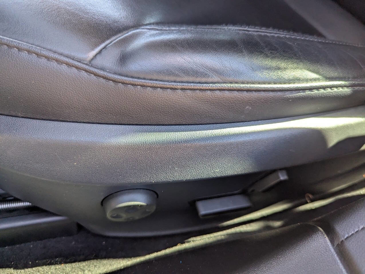 Used 2013 Tesla Model S image 26