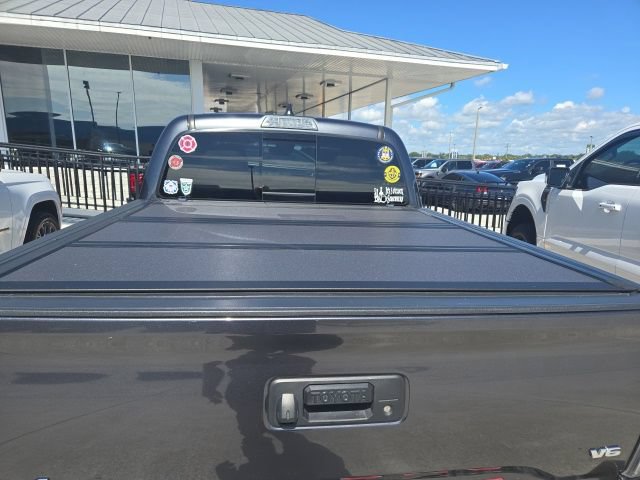 Used 2023 Toyota Tacoma Limited AWD/4WD image 4