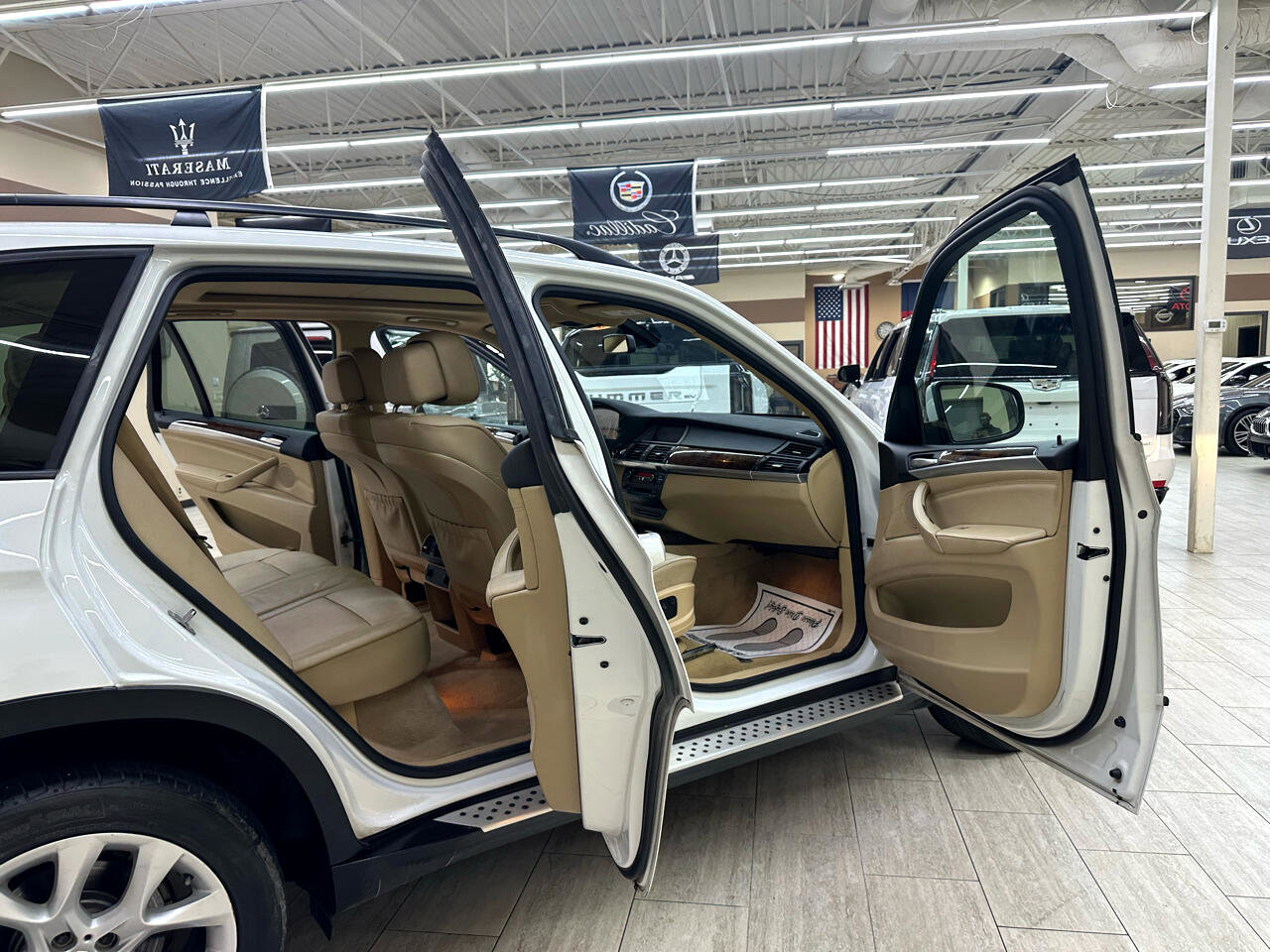 Used 2013 BMW X5 xDrive35i image 11