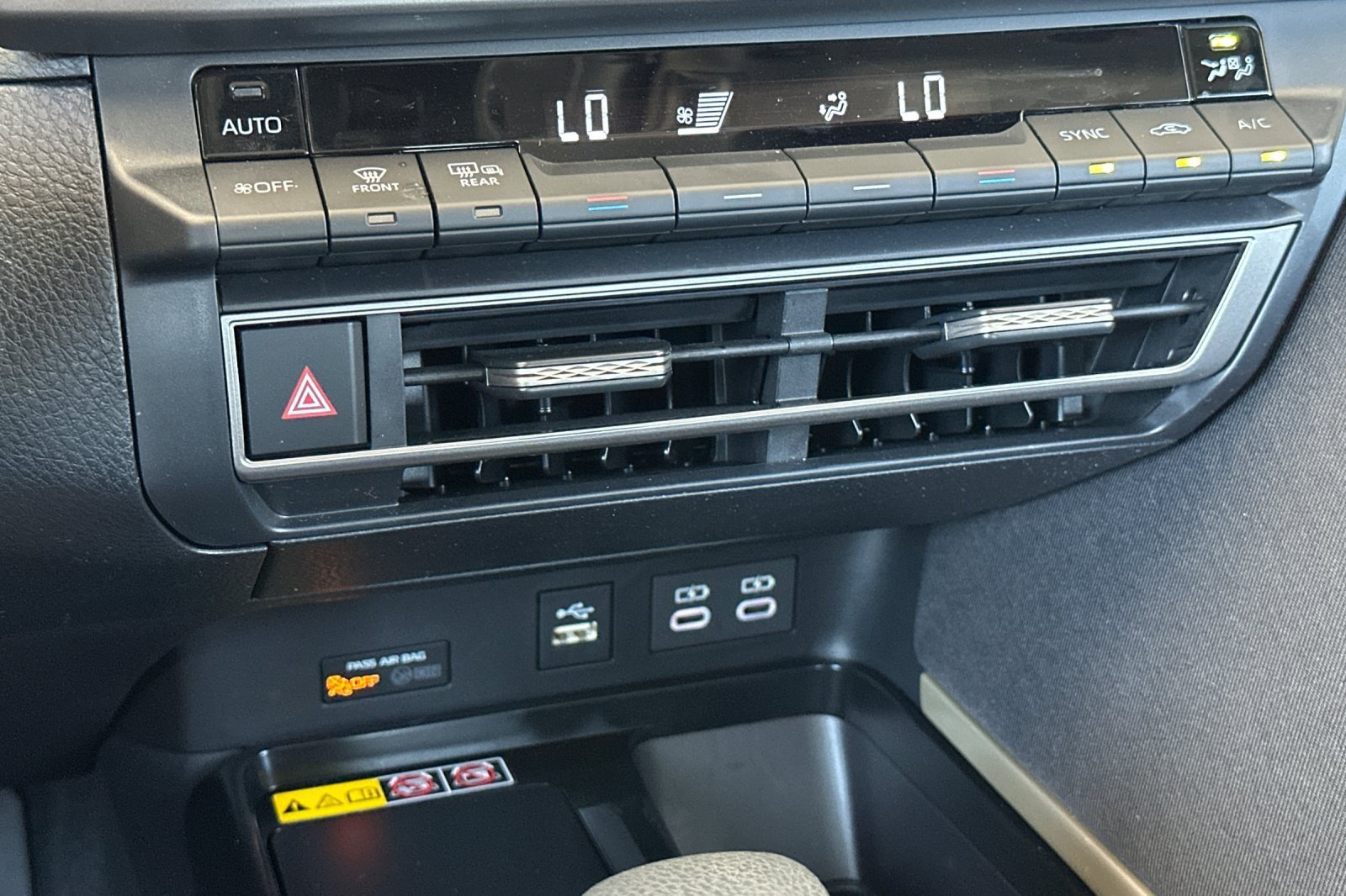 Used 2026 Toyota Camry LE FWD image 18