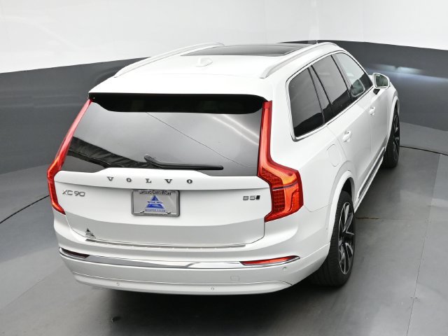 Used 2024 Volvo XC90 B5 Plus w/ Protection Package Premier AWD/4WD image 46