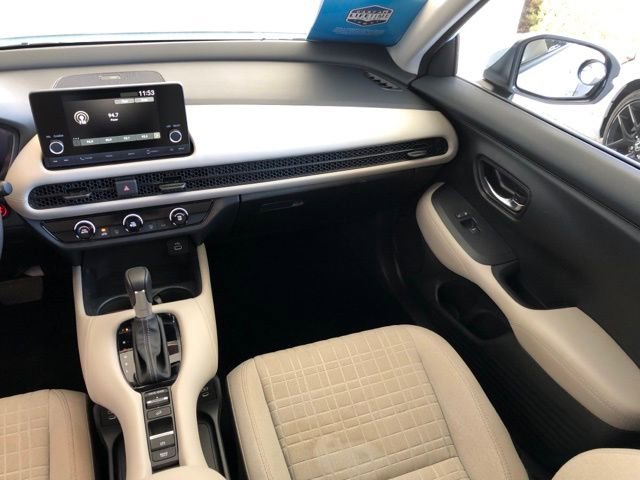 Certified 2025 Honda HR-V LX image 39