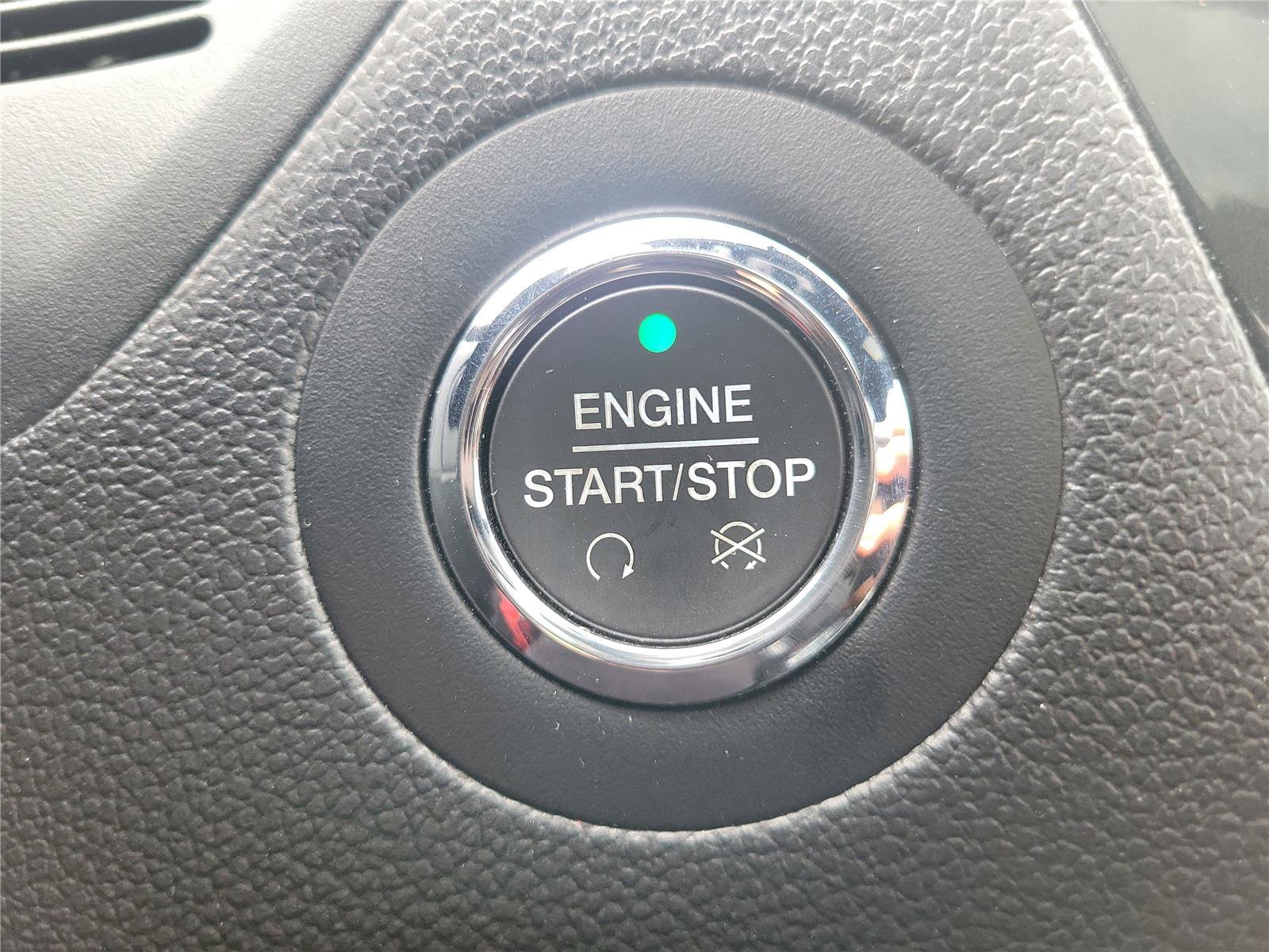 Used 2019 Ford Explorer XLT w/ Equipment Group 202A image 32