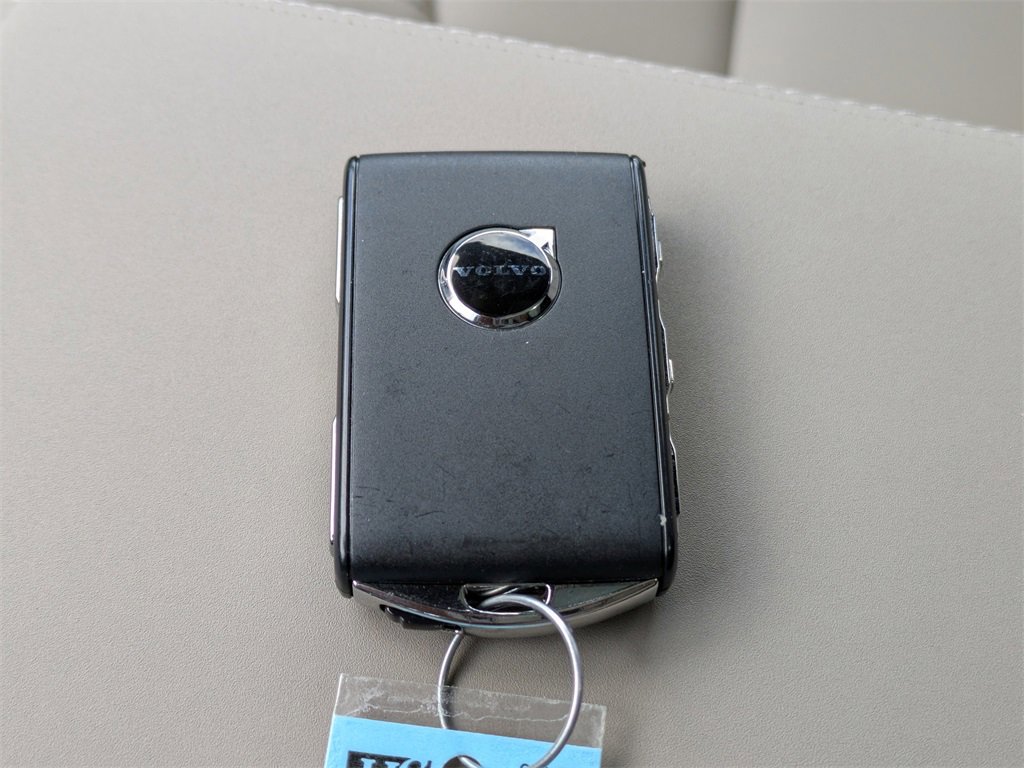 Certified 2026 Volvo XC90 B6 Plus w/ Protection Package Premier image 44