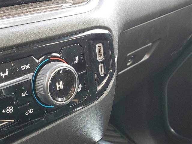 Used 2024 Chevrolet Silverado 1500 RST image 36