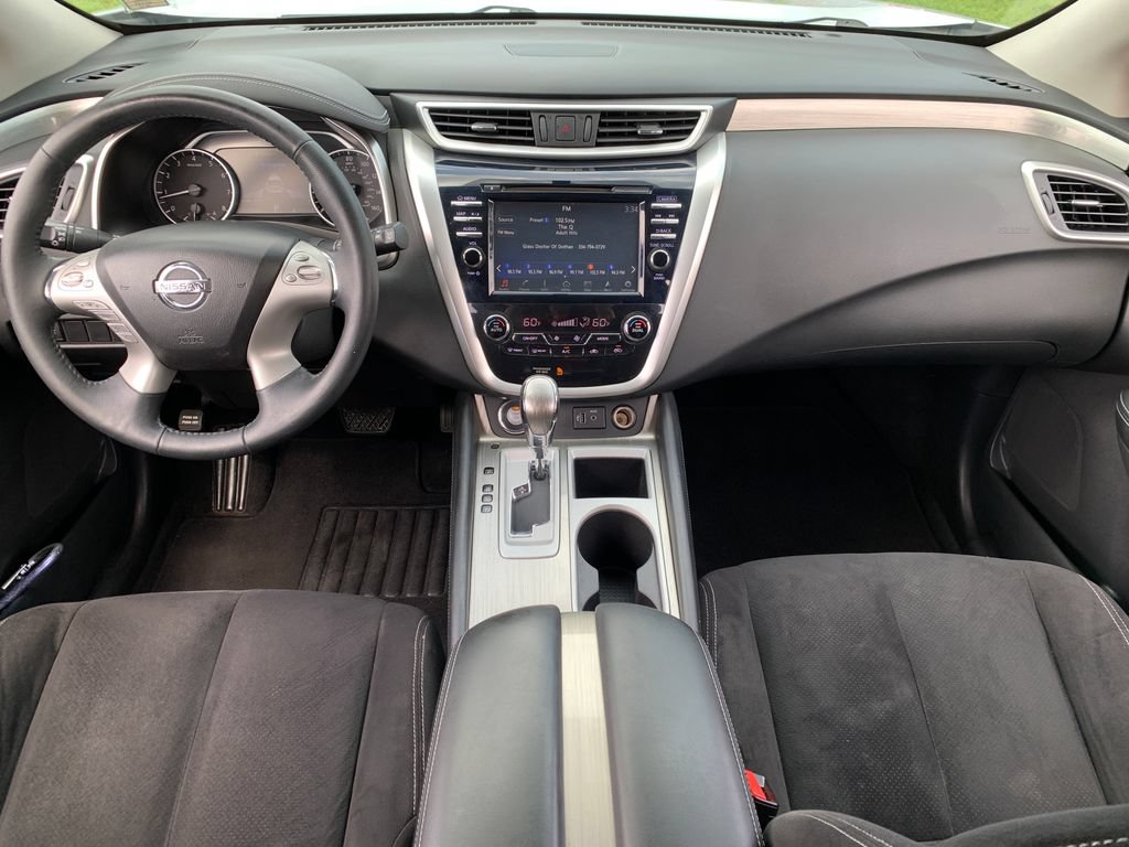 Used 2018 Nissan Murano SV FWD image 17