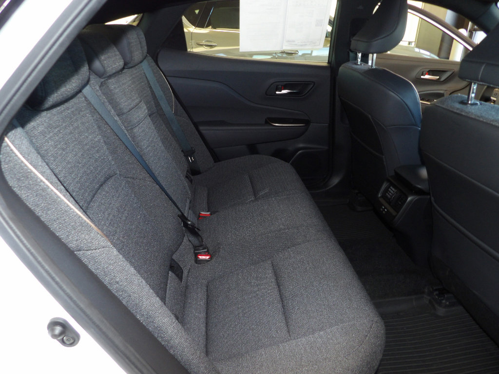Used 2023 Toyota Crown XLE image 18