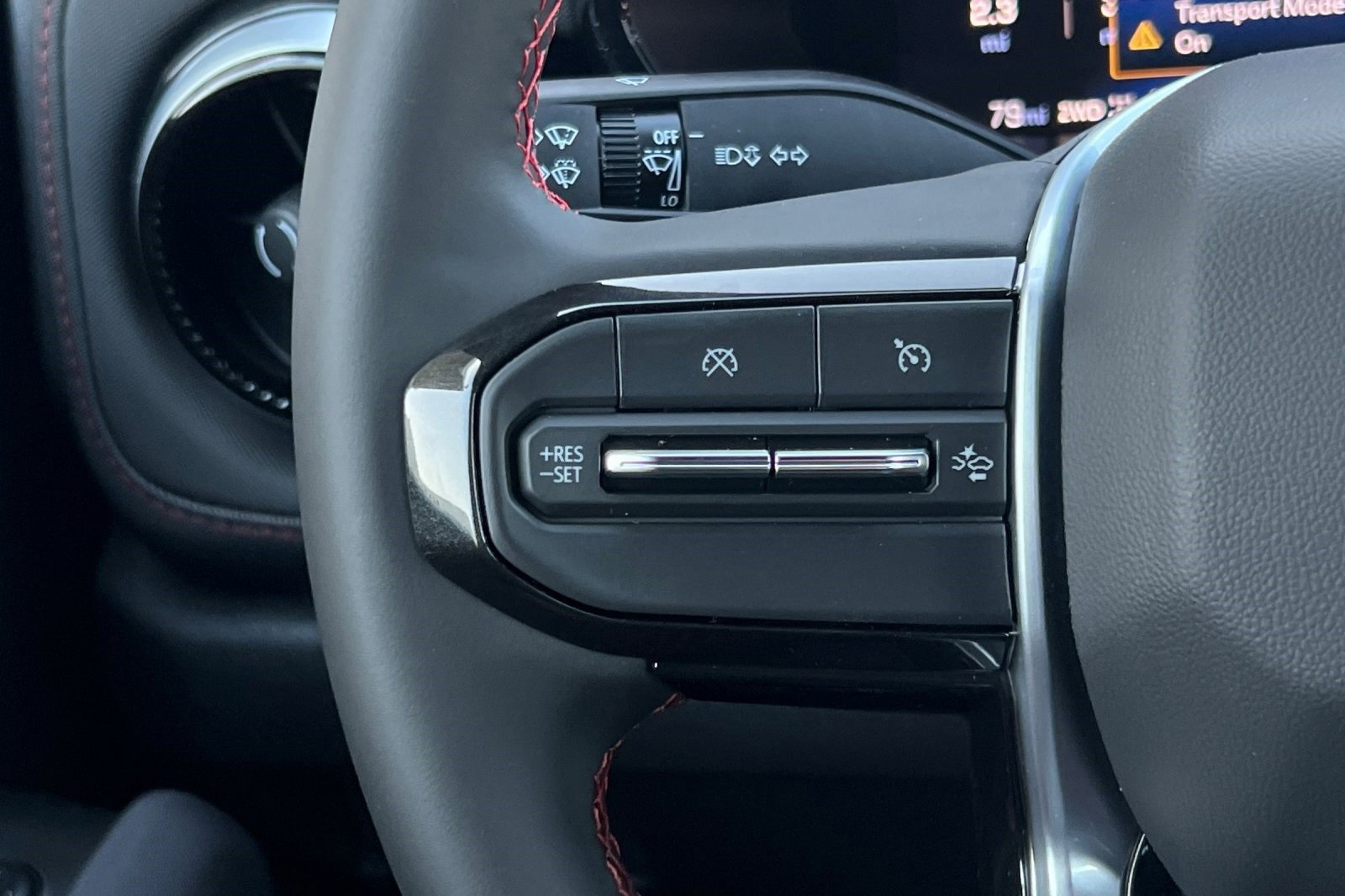 New 2025 Chevrolet Colorado Z71 w/ Midnight Edition image 27