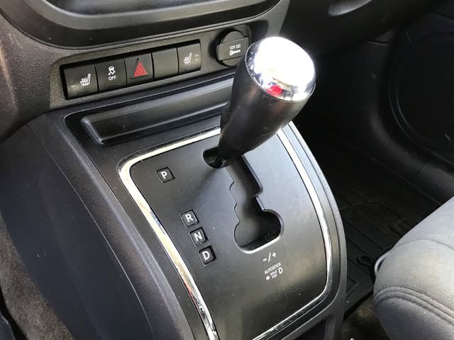 Used 2017 Jeep Patriot Latitude AWD/4WD image 8