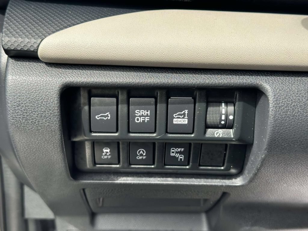 Certified 2022 Subaru Forester Limited AWD/4WD image 32