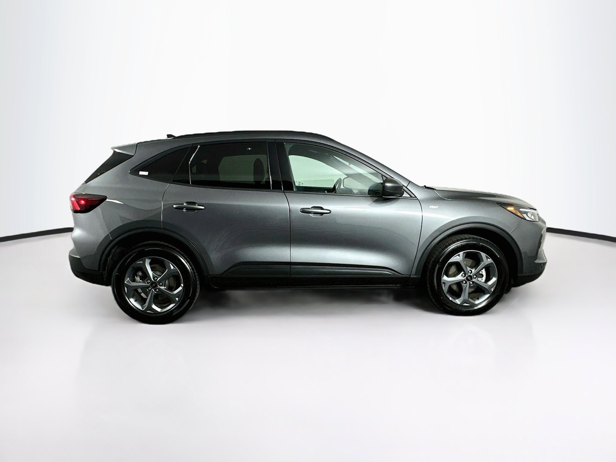 Used 2025 Ford Escape ST-Line Select AWD/4WD image 10