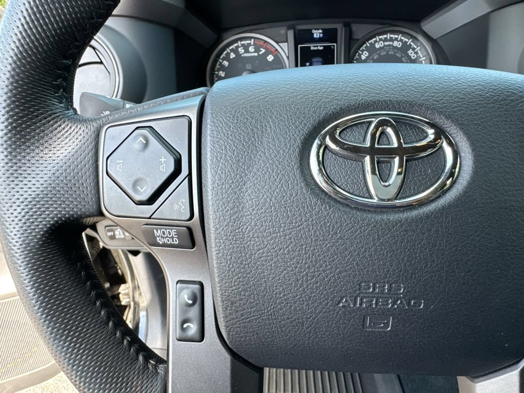 Used 2023 Toyota Tacoma TRD Off-Road AWD/4WD image 17