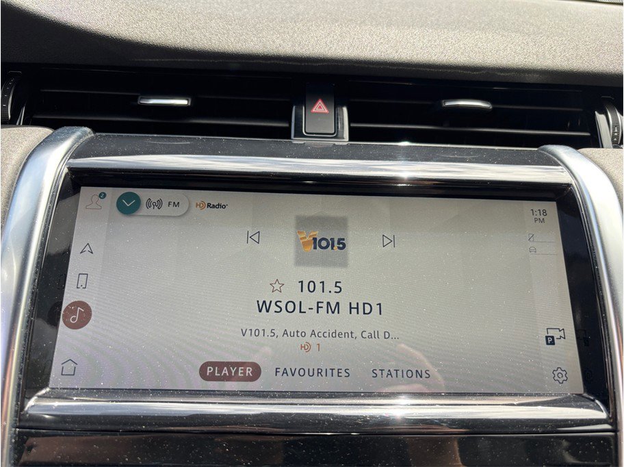 Used 2021 Land Rover Discovery Sport SE image 31