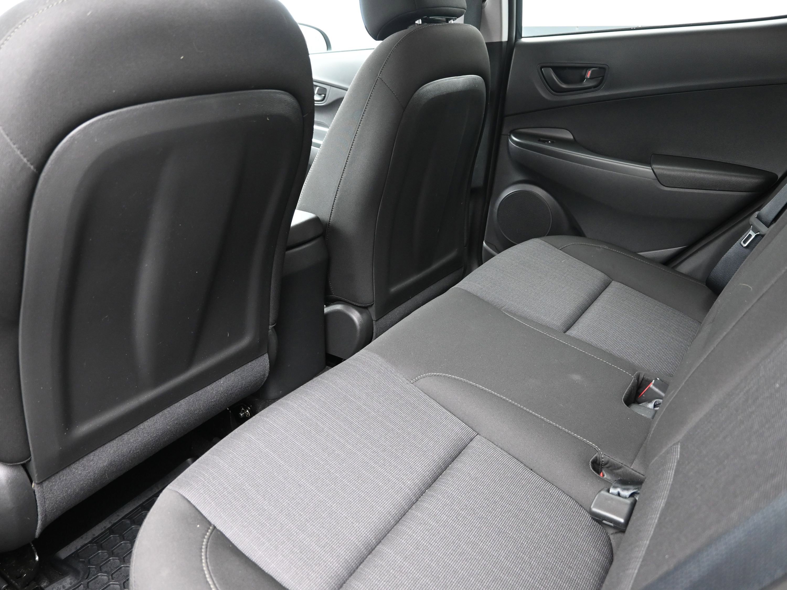 Used 2022 Hyundai Kona SEL image 21