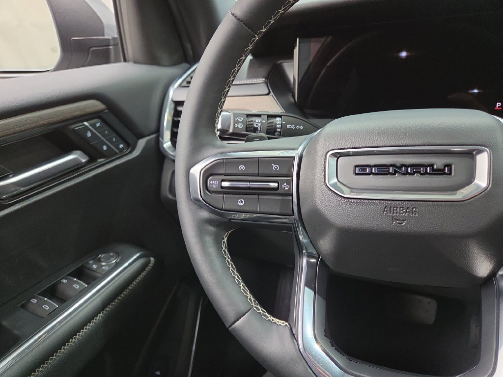Used 2024 GMC Acadia Denali w/ LPO, Floor Liner Package AWD/4WD image 21