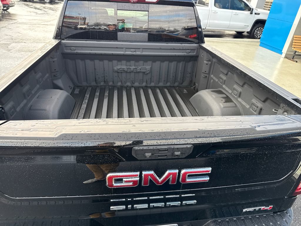 Used 2023 GMC Sierra 1500 AT4 w/ AT4 Premium Package image 29