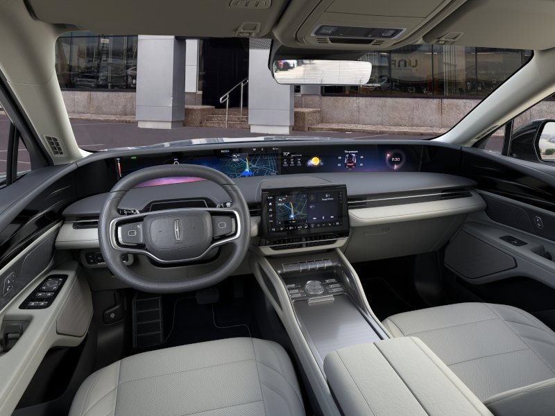 New 2026 Lincoln Nautilus Premier AWD/4WD image 9