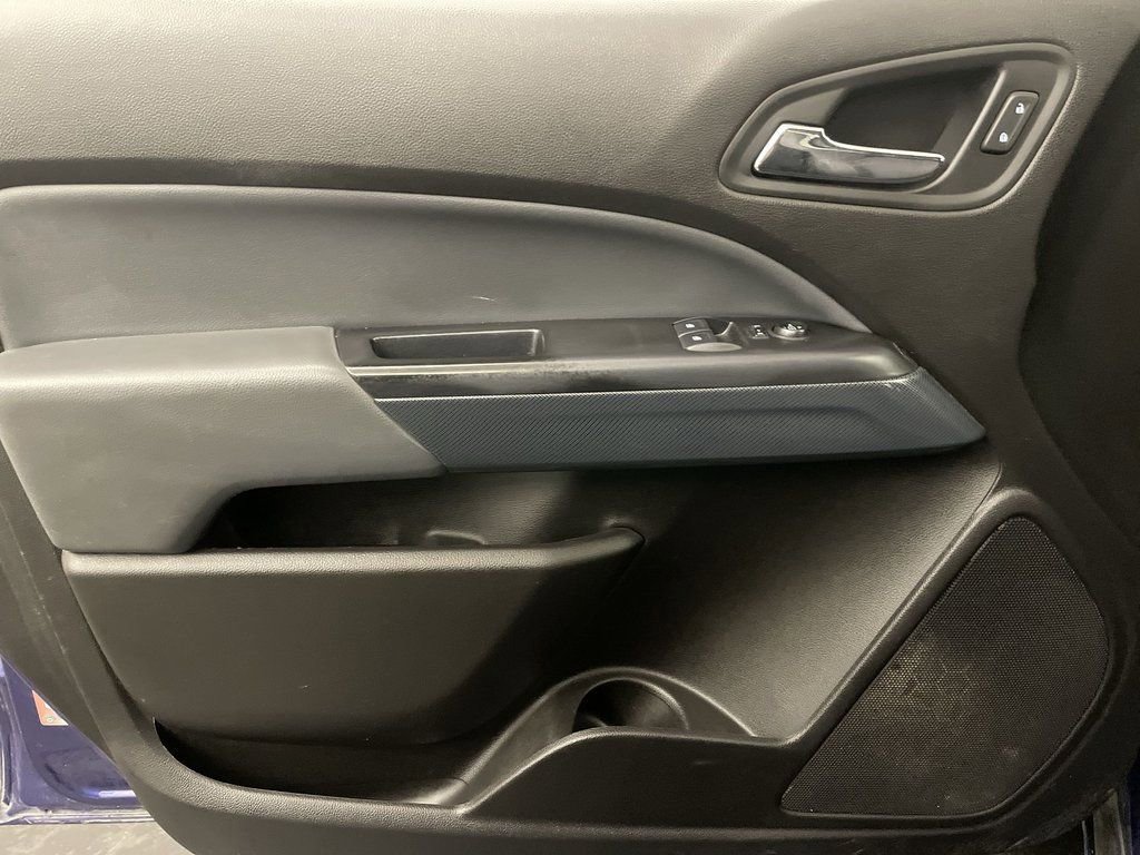 Used 2017 Chevrolet Colorado Z71 image 14