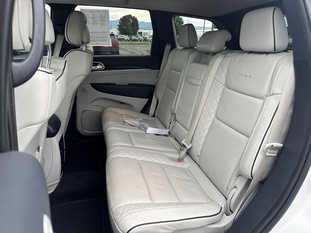 Used 2021 Jeep Grand Cherokee Summit AWD/4WD image 11