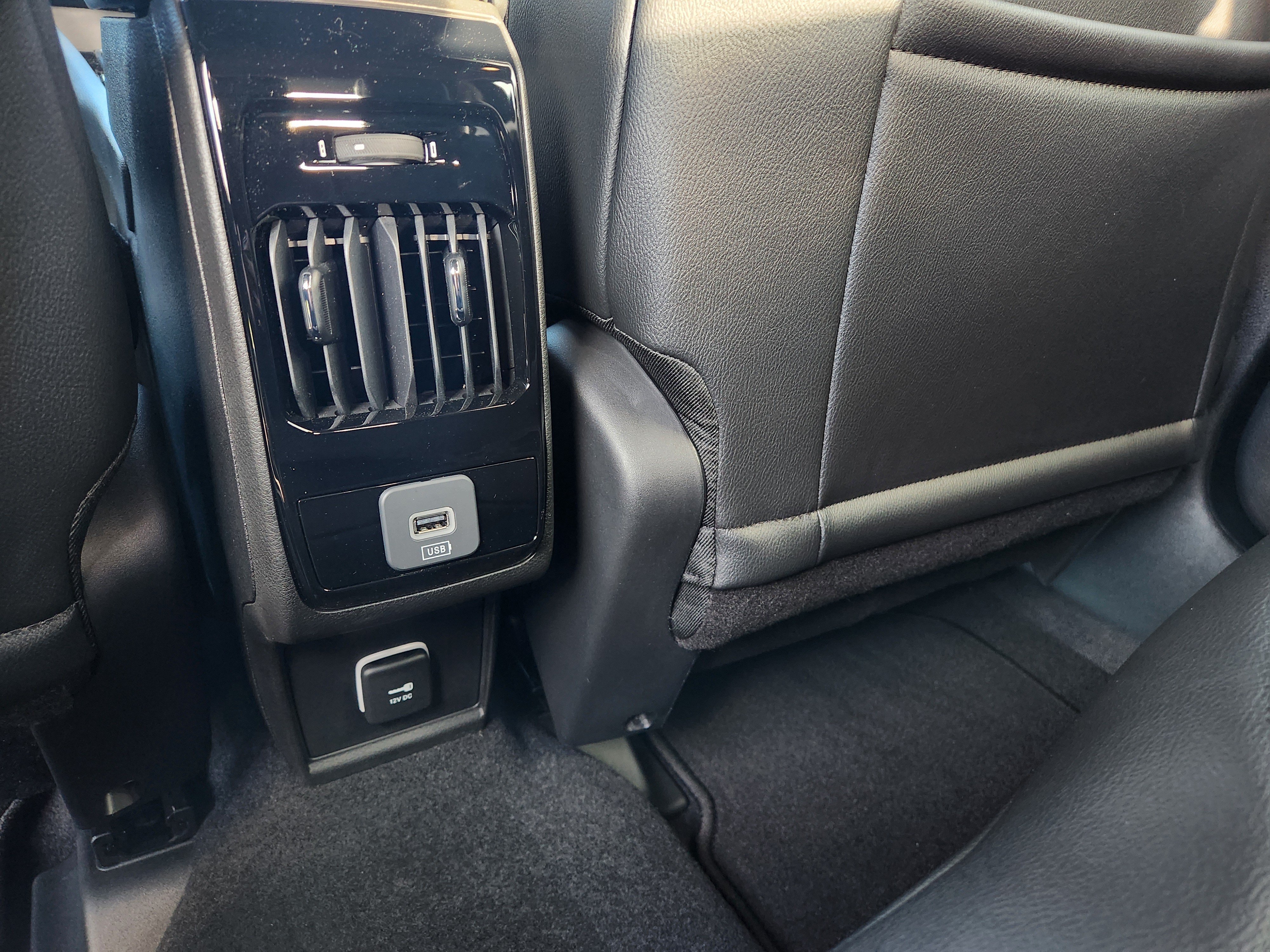 New 2026 Jeep Compass Limited AWD/4WD image 31