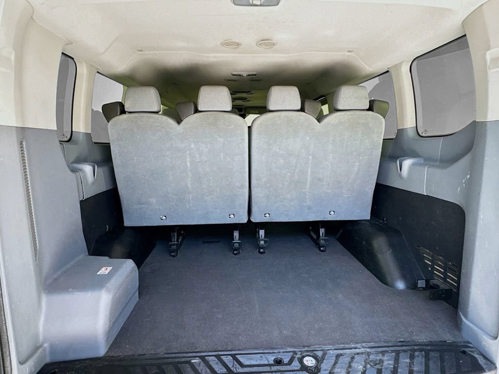 Used 2016 Ford Transit 350 XLT RWD image 28