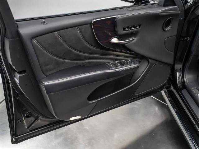 Used 2020 Lexus LS 500 image 24