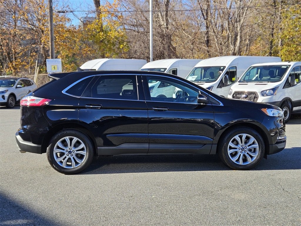 Used 2022 Ford Edge Titanium image 6
