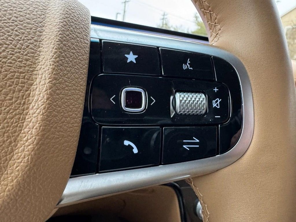 Certified 2025 Genesis G80 2.5T image 18