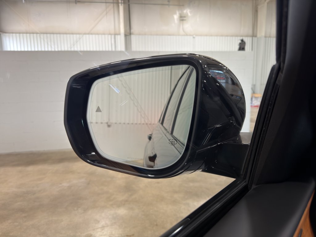 Used 2025 Jeep Grand Cherokee L Summit AWD/4WD image 24