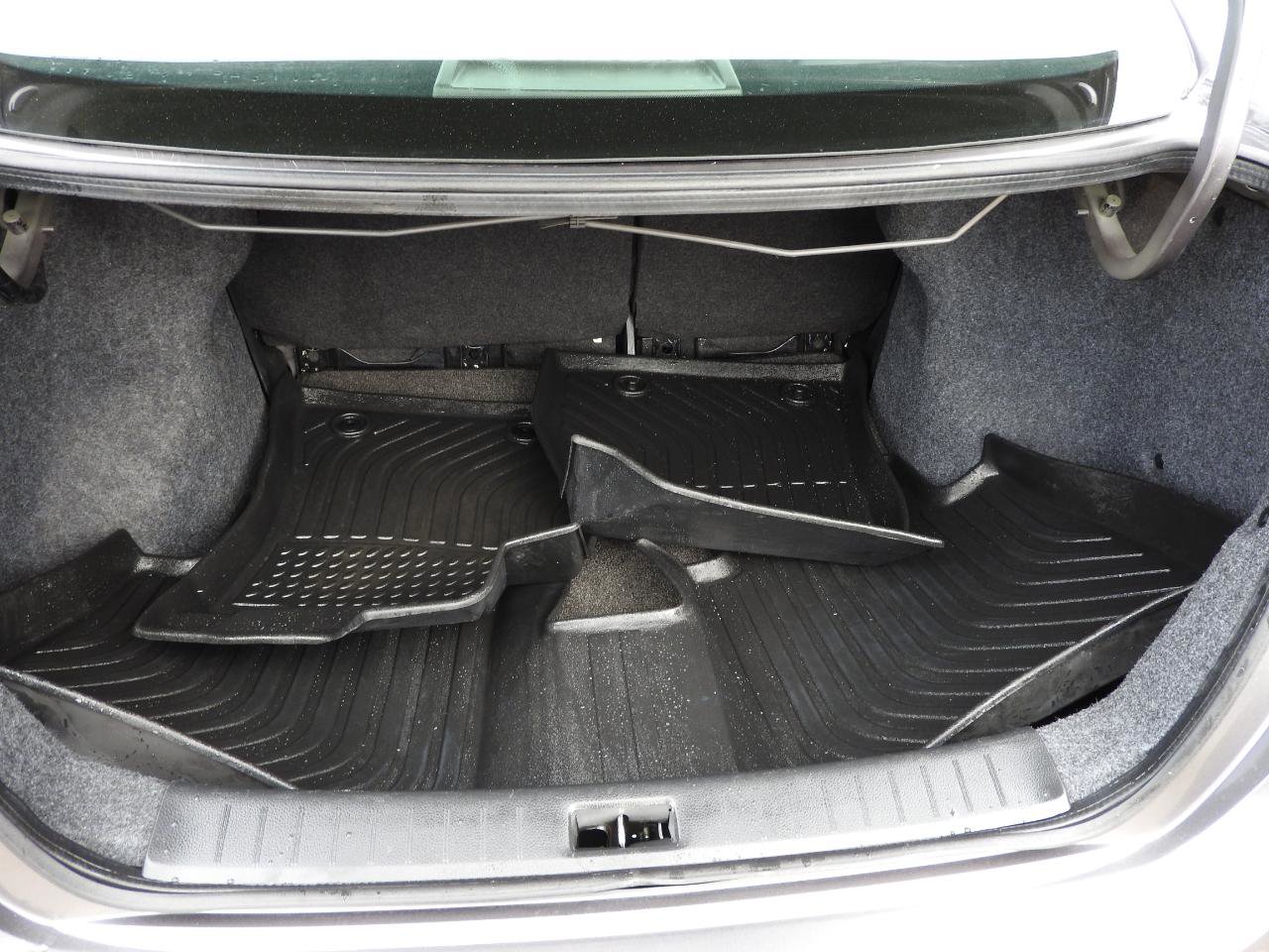 Used 2019 Nissan Sentra SV image 12