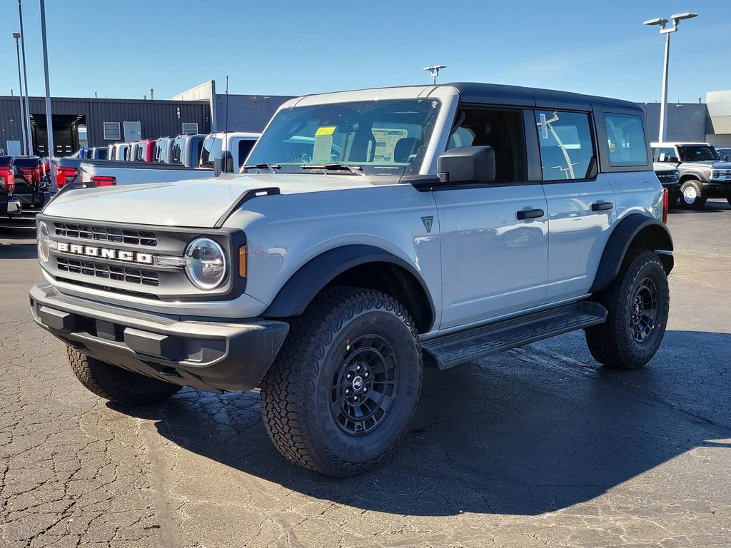 New 2026 Ford Bronco 4-Door w/ Sasquatch Package image 8