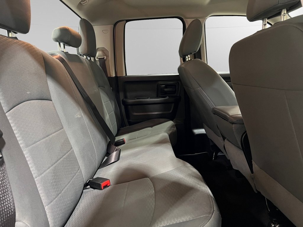 Used 2019 RAM 1500 Express image 18