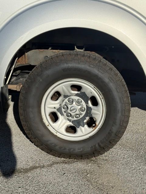 Used 2011 Nissan Frontier S w/ S Preferred Pkg image 9