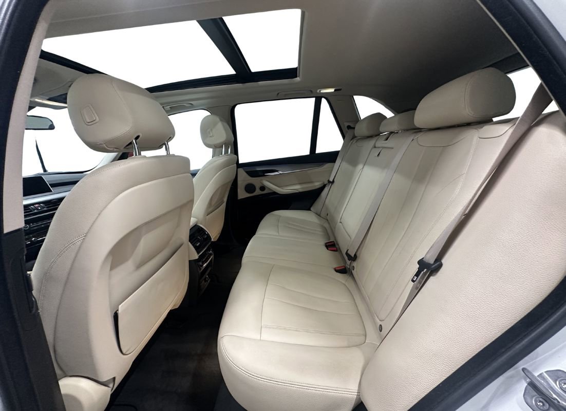 Used 2016 BMW X5 xDrive40e image 13