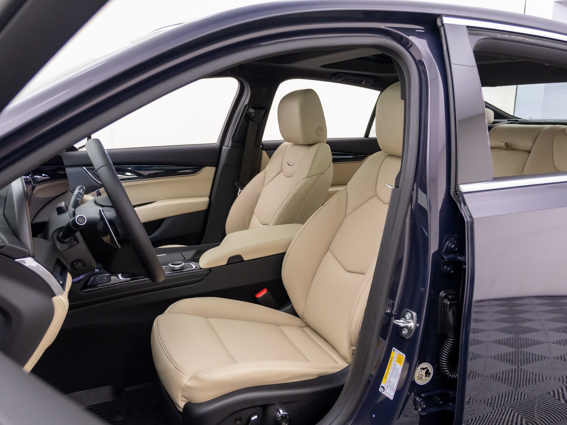 New 2026 Cadillac CT5 Premium Luxury w/ Technology Package AWD/4WD image 17