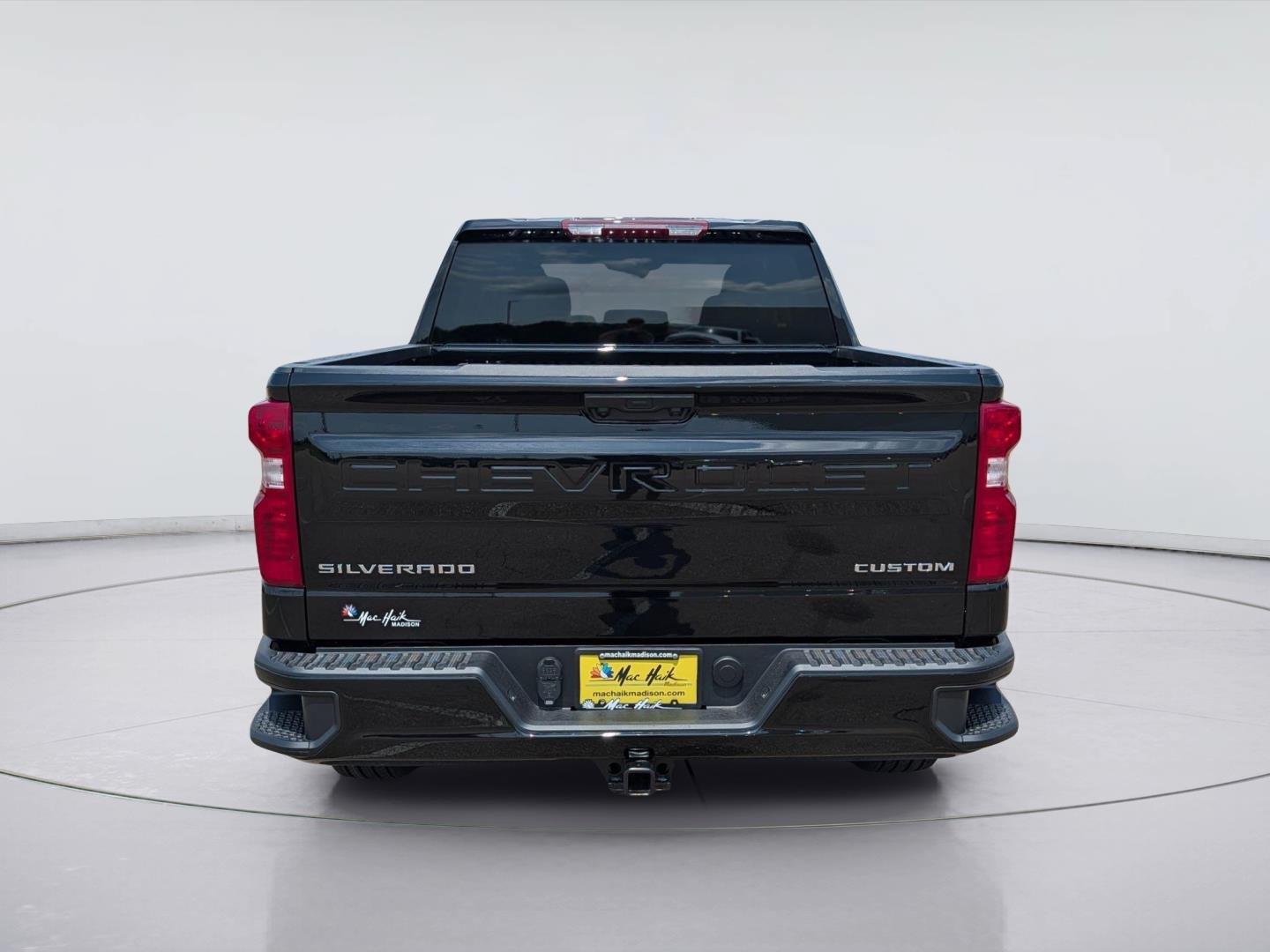 New 2026 Chevrolet Silverado 1500 Custom AWD/4WD image 4