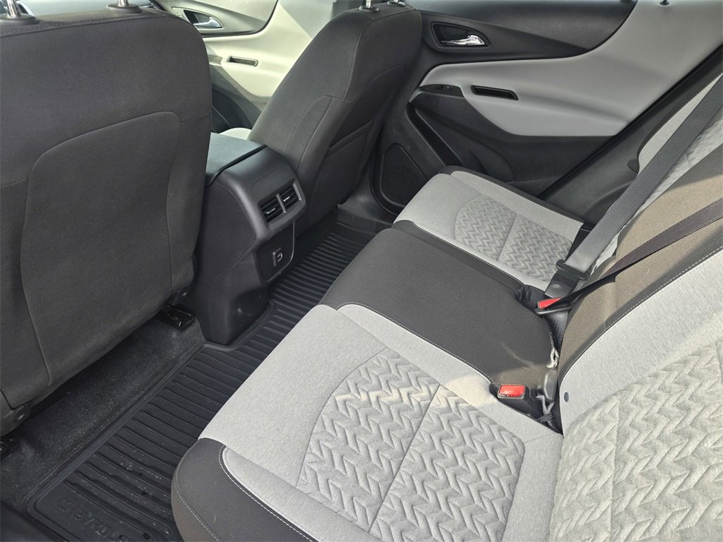 Used 2024 Chevrolet Equinox LS w/ LS Convenience Package image 12