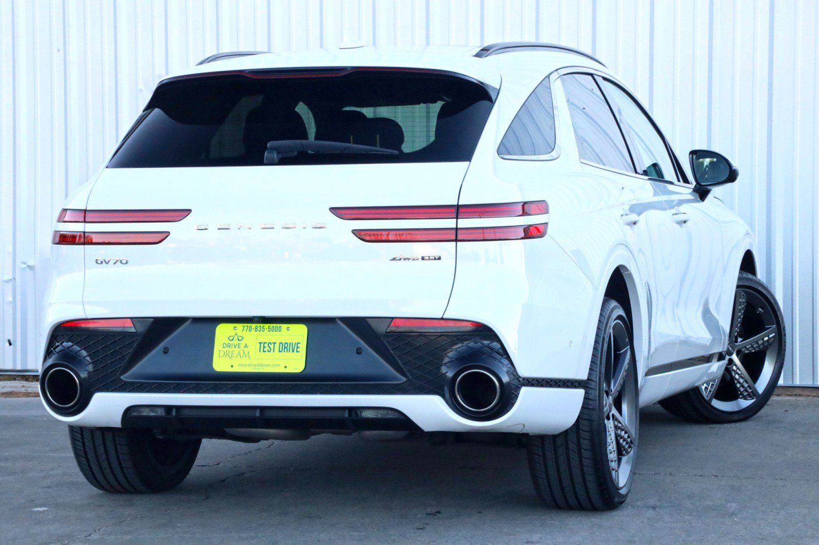 Used 2022 Genesis GV70 3.5T Sport w/ Sport Prestige Package image 5