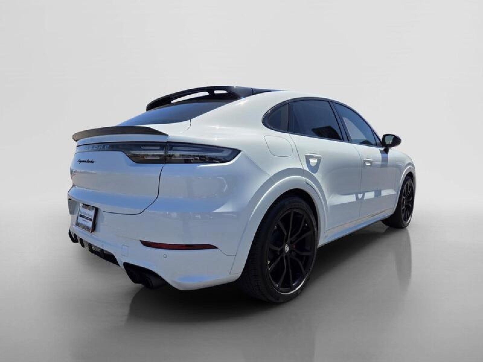 Used 2022 Porsche Cayenne Turbo AWD/4WD image 5