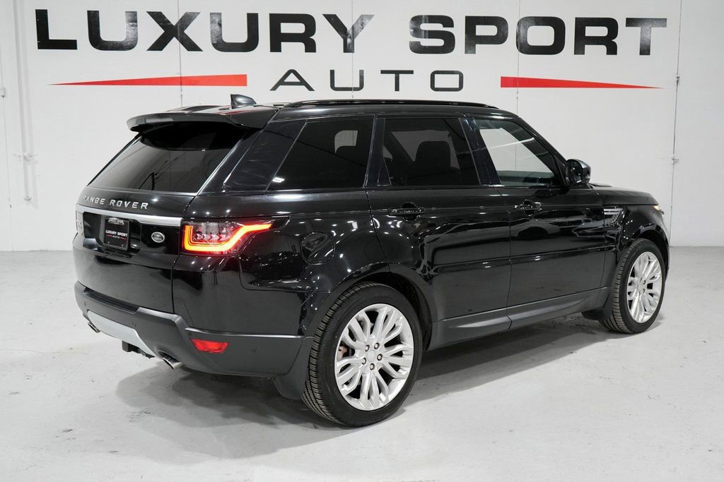 Used 2017 Land Rover Range Rover Sport HSE image 5