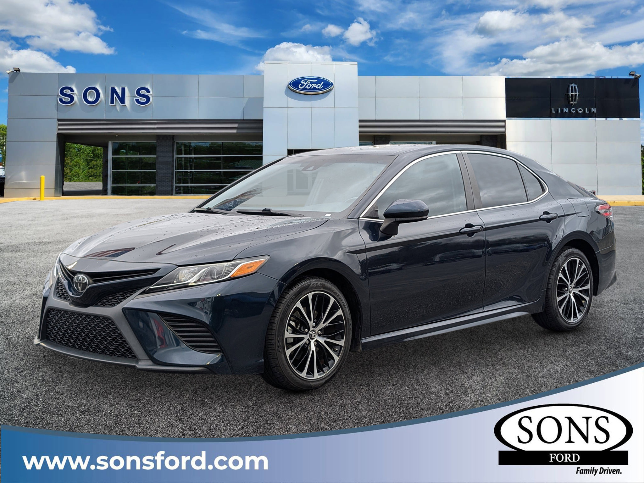 Used 2019 Toyota Camry SE