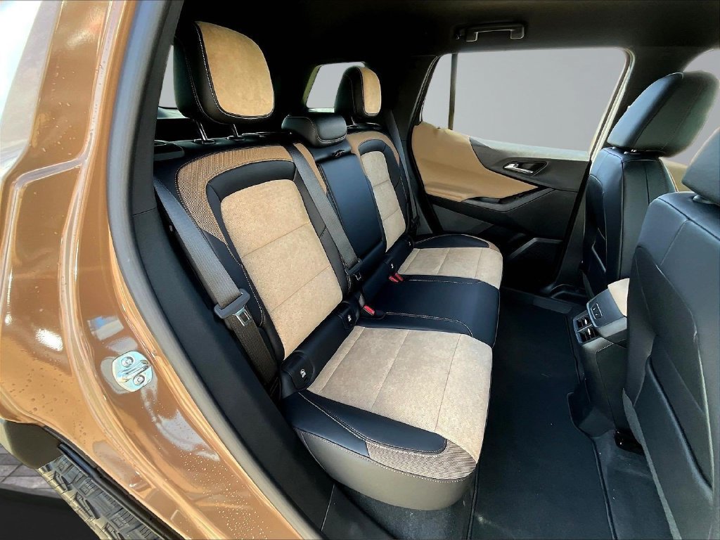 New 2027 Chevrolet Equinox ACTIV w/ Safety and Technology Package AWD/4WD image 27