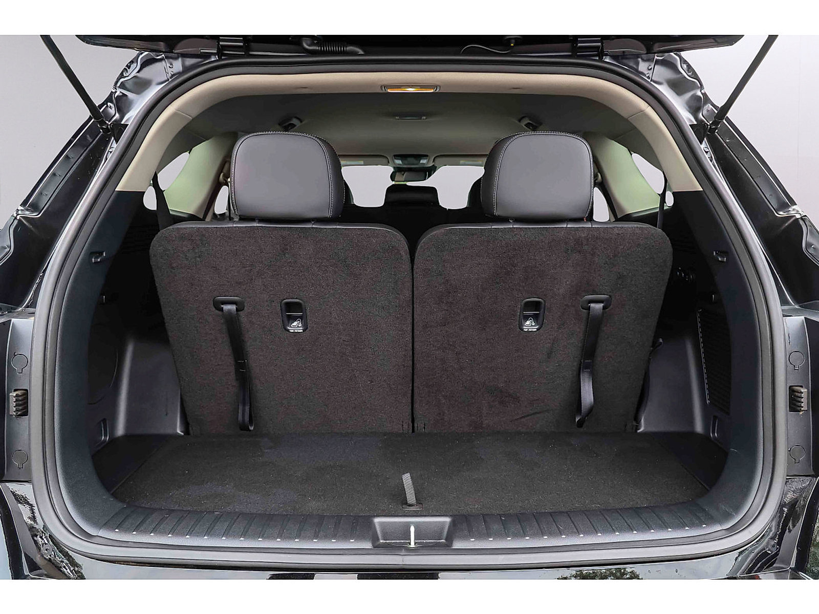 Certified 2026 Kia Sorento S FWD image 24