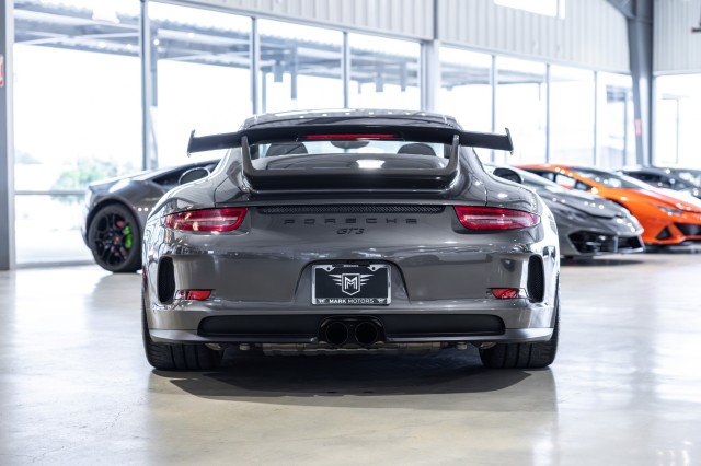 Used 2016 Porsche 911 GT3 RWD image 5